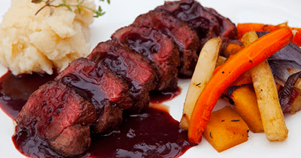 Pan Fried Venison with Blackcurrant Jus - Recipe | Folláin
