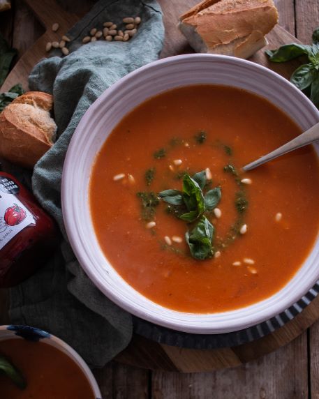The BEST tomato soup